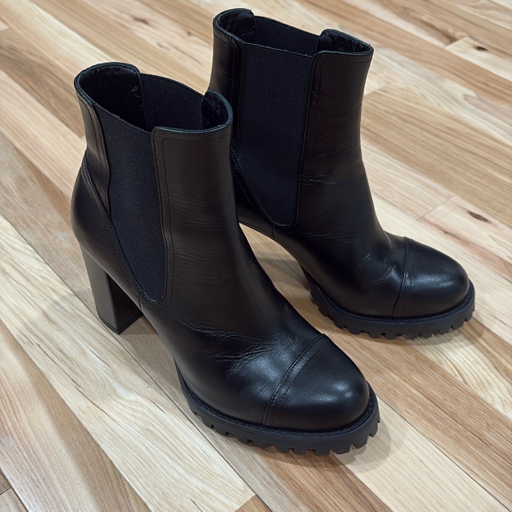 Stuart Weitzman "Wenda" Black Lugg Sole Booties